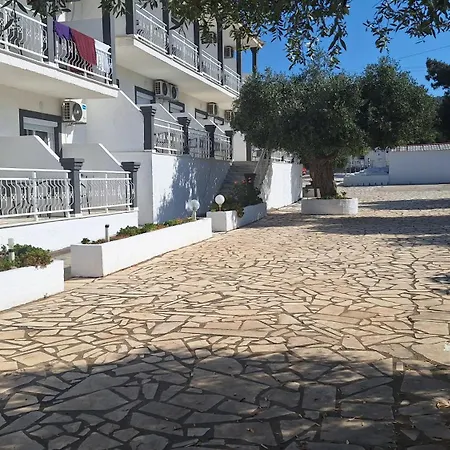 Euro Park 2* أستريس