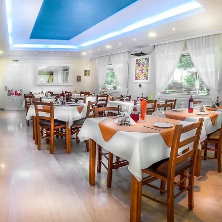 Euro Park فندق أستريس